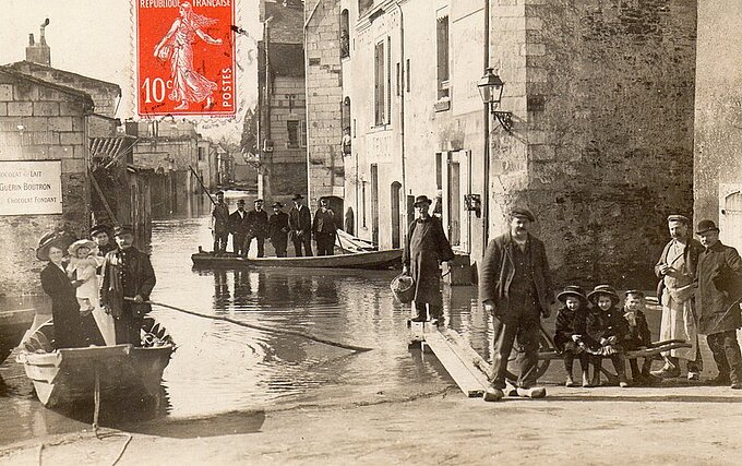 Carte postale des inondations d'Ancenis en 1910