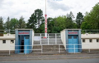 Façade de la piscine Alexandre Braud